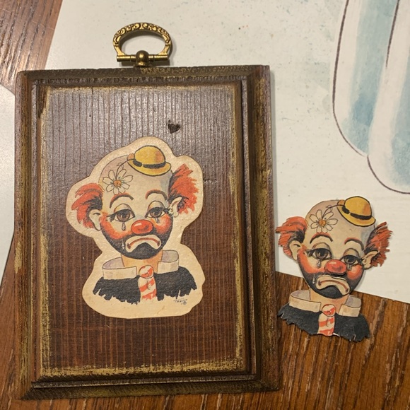 Set of 2, Vintage clown wall hanging plaques with extra pieces - Picture 3 of 7